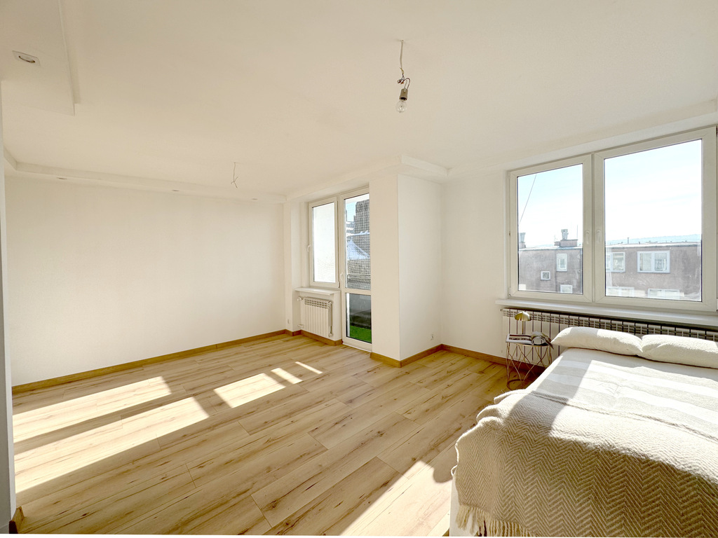 Mieszkanie 2 Pok/46 M2. Po Remoncie. Centrum