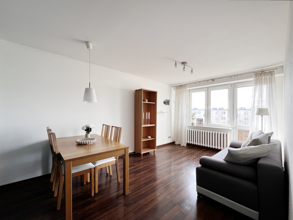 Mieszkanie 2 Pokojowe Z Balkonem Os. Przydworcowe